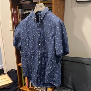 Vineyard Vines Navy Blue Button Down Shirt